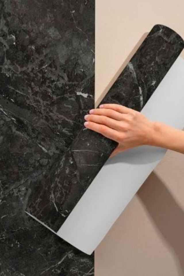 Özel Üretim Siyah Mermer Desenli Kolay Uygulanan Yapışkanlı Kaplama Kağıdı 5 Metre