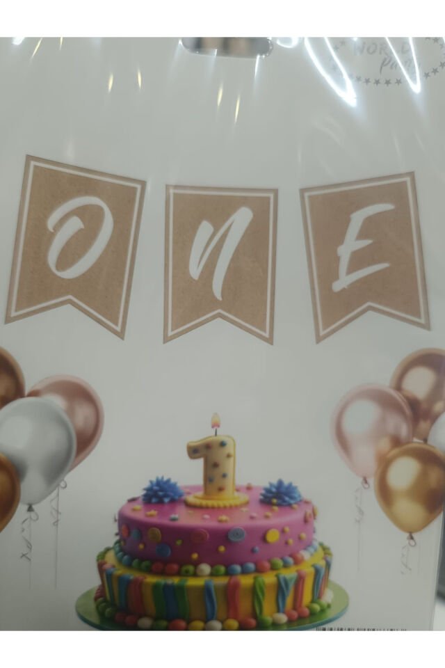 Bir Yaş Partisi One Kaligrafi Banner